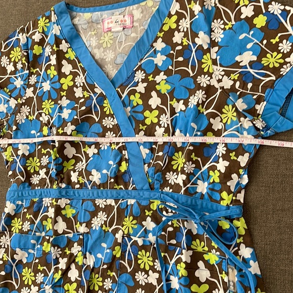 💰3 items for $25 🏷 Koi by Kathy Peterson Katelyn Mock Wrap Top fits like a S - Picture 8 of 10